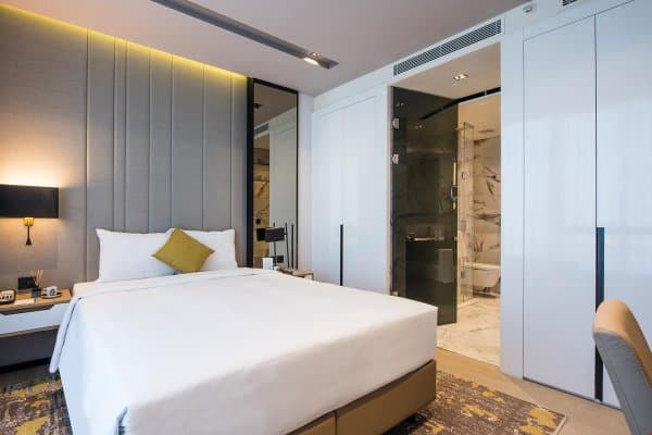 Spacious One Bedroom Apartment 1