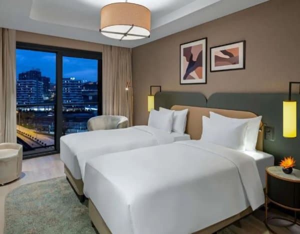 Superior Four Bedroom Suite 4+1 2