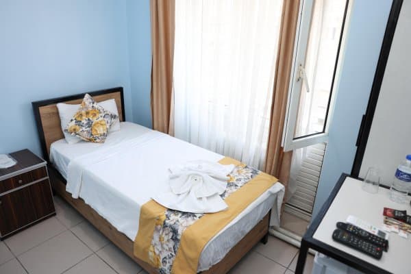 Deluxe Tek Kişilik Oda 2
