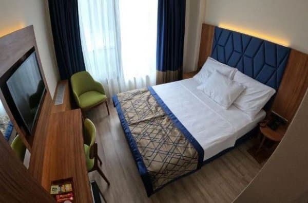 Çift Kişilik Orman Manzaralı Oda 1