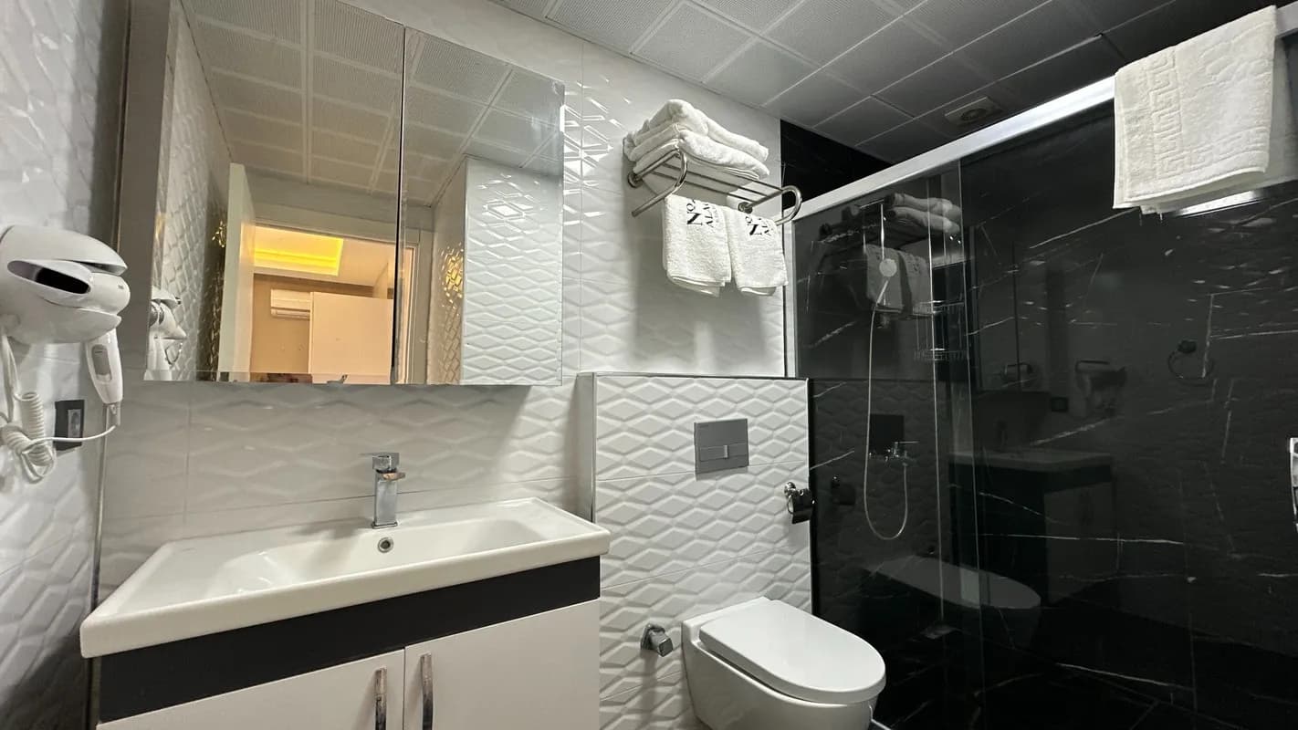 Deluxe Oda-Kara Manzaralı 3