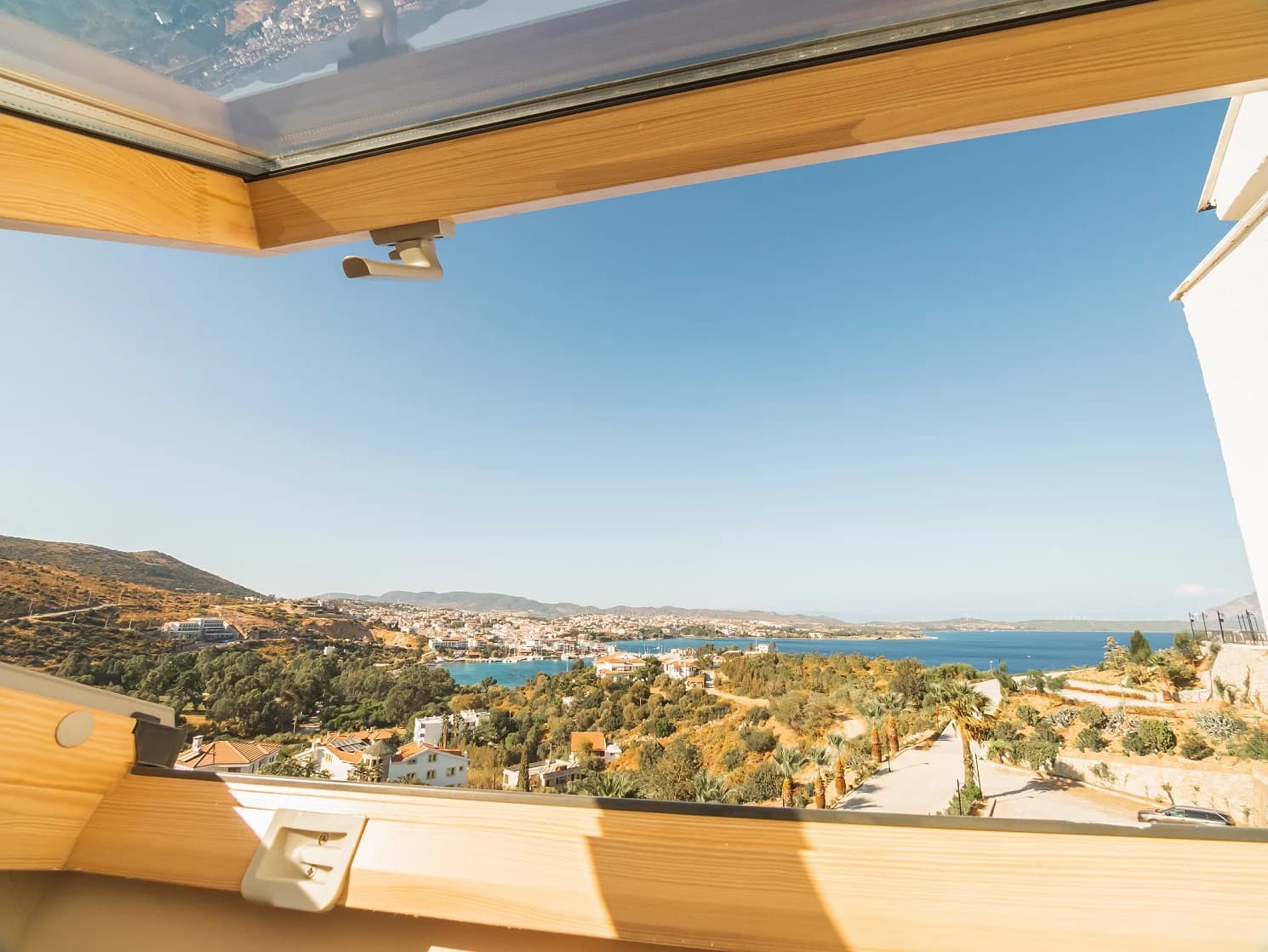 Ekonomik Çatı Katı Aile Odası 3