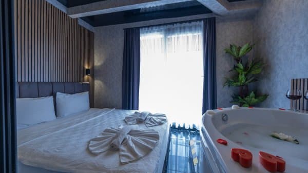Balayı Suite Jakuzili 2