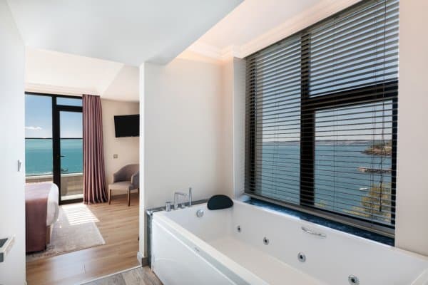 KING SUIT ,Balkonlu Oda 4