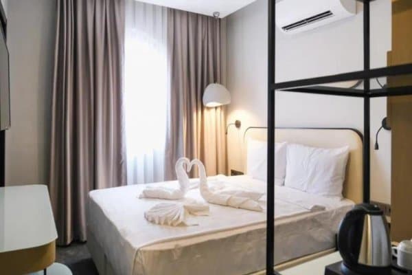 Teraslı Jakuzili Oda 1