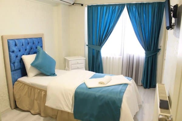 Tek Kişilik Balkonlu Oda 2