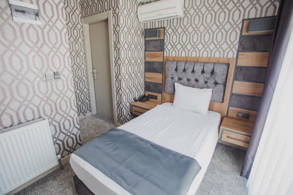 Tek Kişilik Oda (Tek Kişilik Yataklı) 2