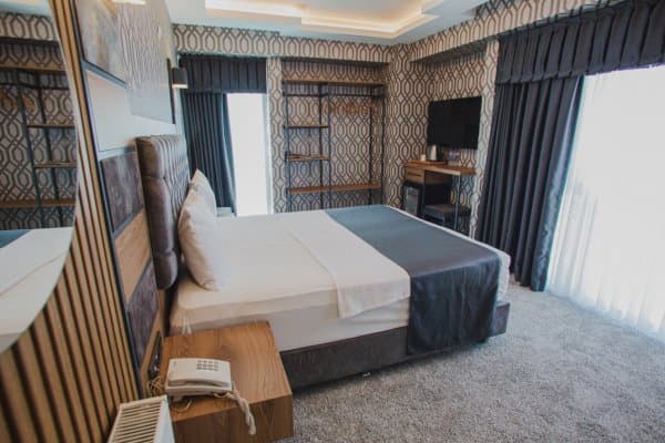 Standart Çift Kişilik Yataklı Oda 2