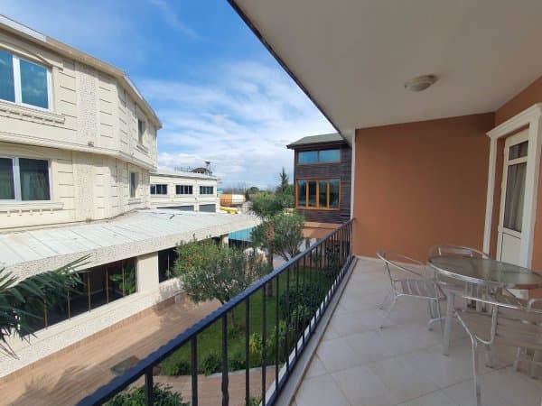 Family Garden Suit 3