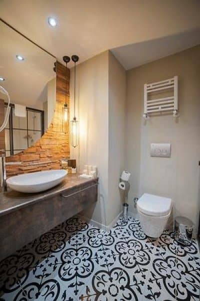 Deluxe Junior Suit 4