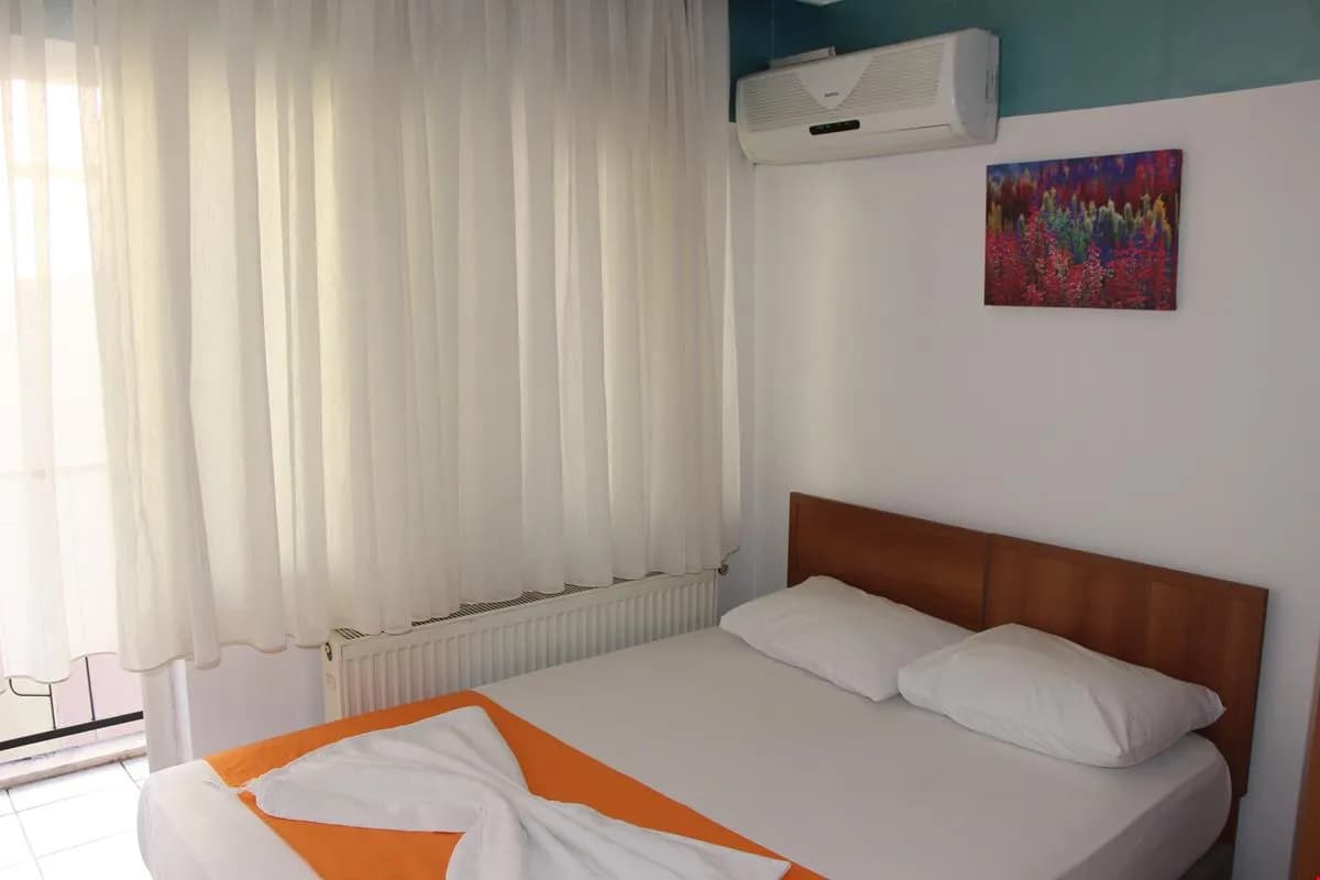 Standart Tek Kişilik Oda  1