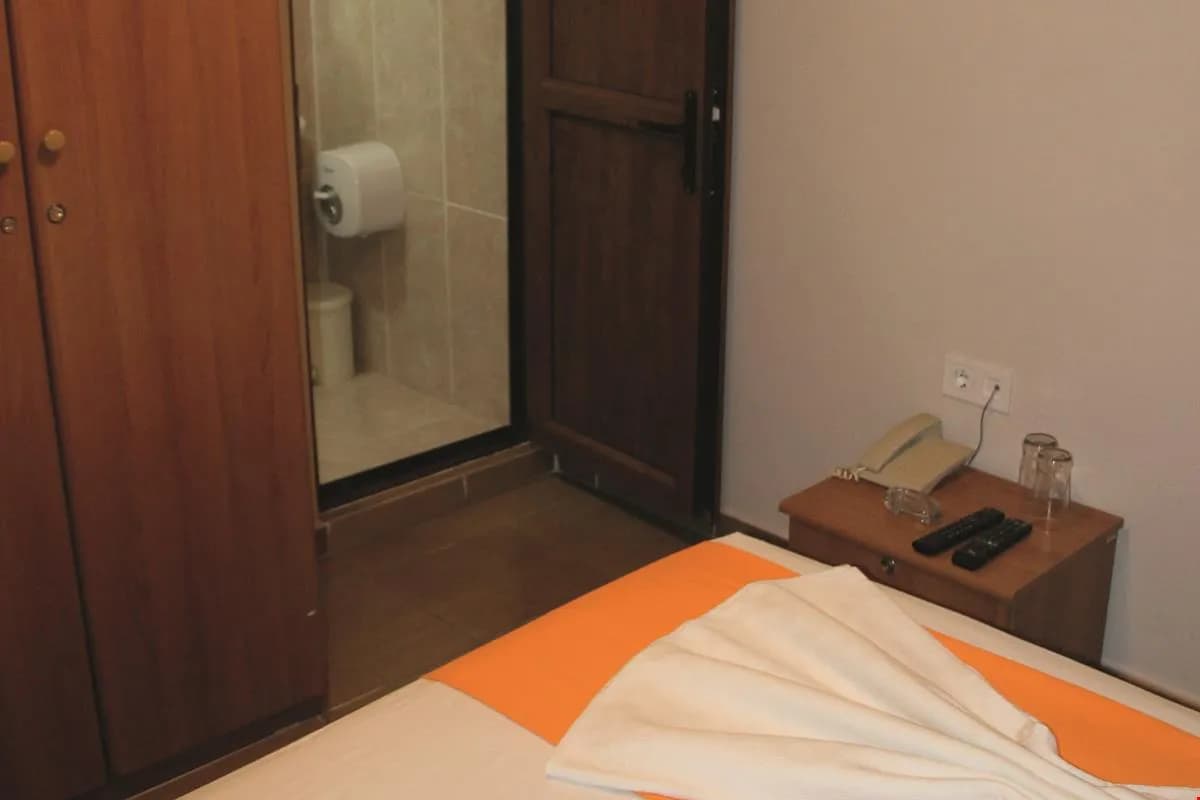 Standart Tek Kişilik Oda  2