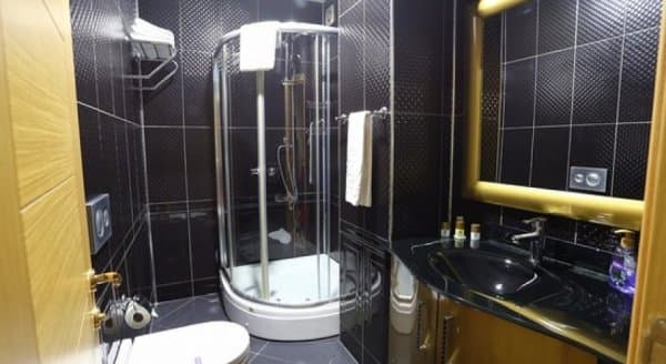 Triple Aile Odası 4