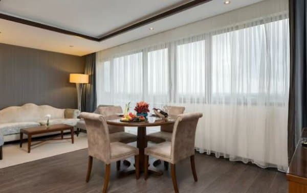 Junior King Suite Room	 3