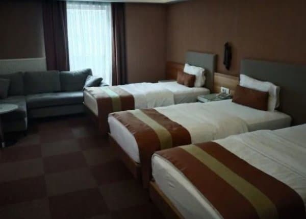 Üç Kişilik  Oda  2