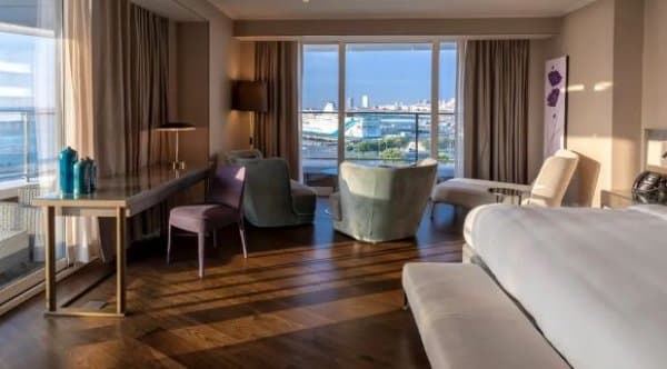 Suite Room with Balcony - Sea View 2