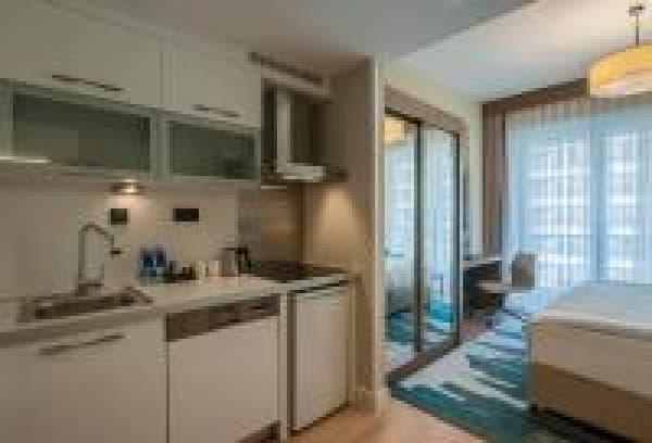 1 Bedroom Apartment with Balcony 3