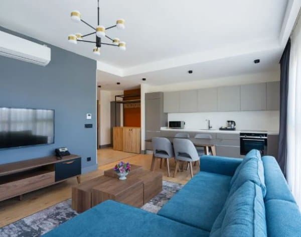 1 Bedroom Superior Apartment with Balcony 3