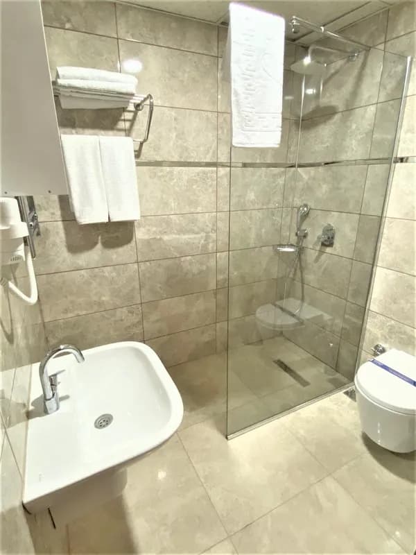 Geniş Aile Odası 4