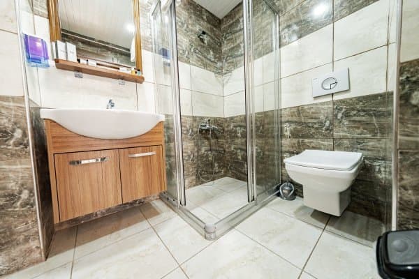 Standart Şehir Manzaralı Balkonlu Triple Oda 4