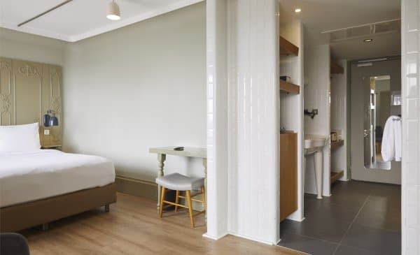 Çift Kişilik Şehir Manzaralı Oda 3