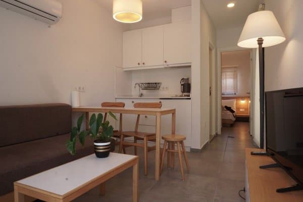 Üst 25 M2 Apart 1+1  2