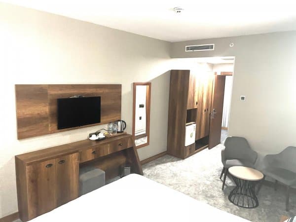 Economy Room (No Window) 2