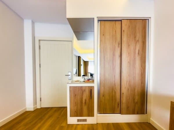 Balkonlu Deluxe Oda (Yeni) 3