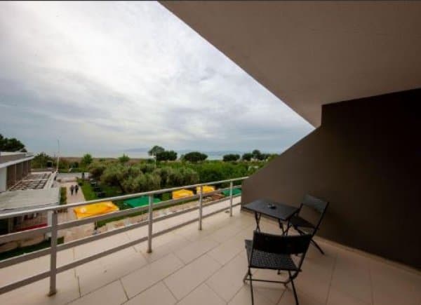 Teras Balkonlu Suit 2