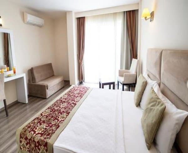 Family Room Anex Building 2