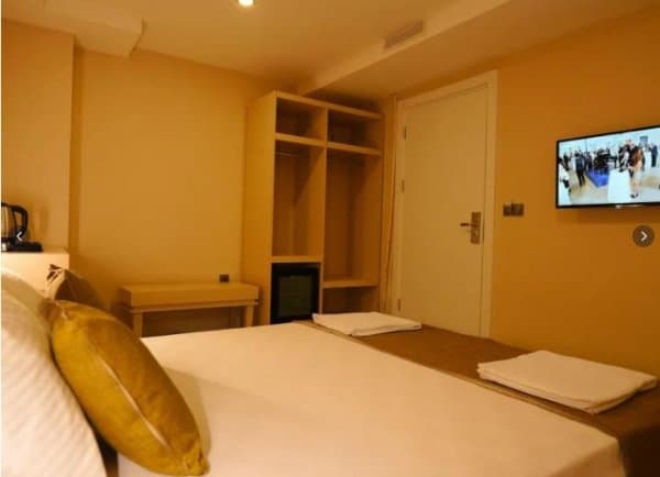 Ekonomik Penceresiz Oda 2