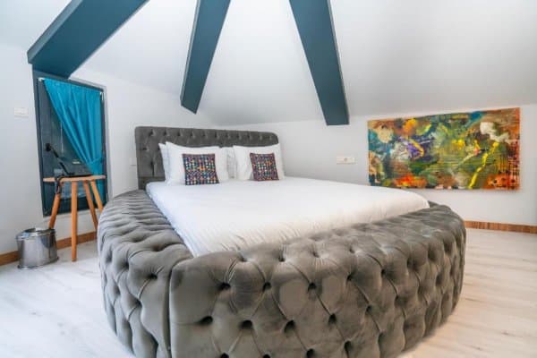 Romantic Suite Oda 1