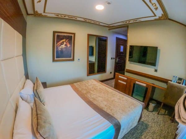 Standart French Oda	 2