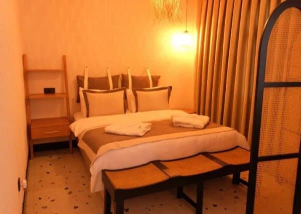 Deniz Manzaralı Teras Oda 1