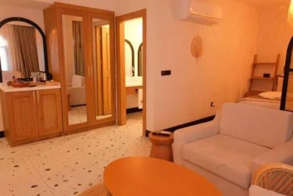 Deniz Manzaralı Oda 2