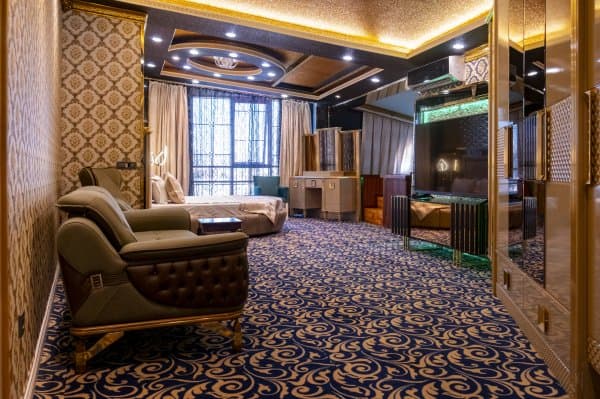 King Suit Jakuzili 2