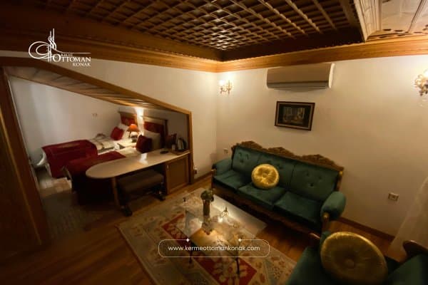 Nehir Manzaralı Suit Oda 3