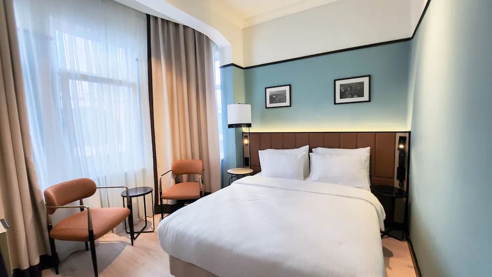 Exclusive Tek Büyük Yataklı Oda 1