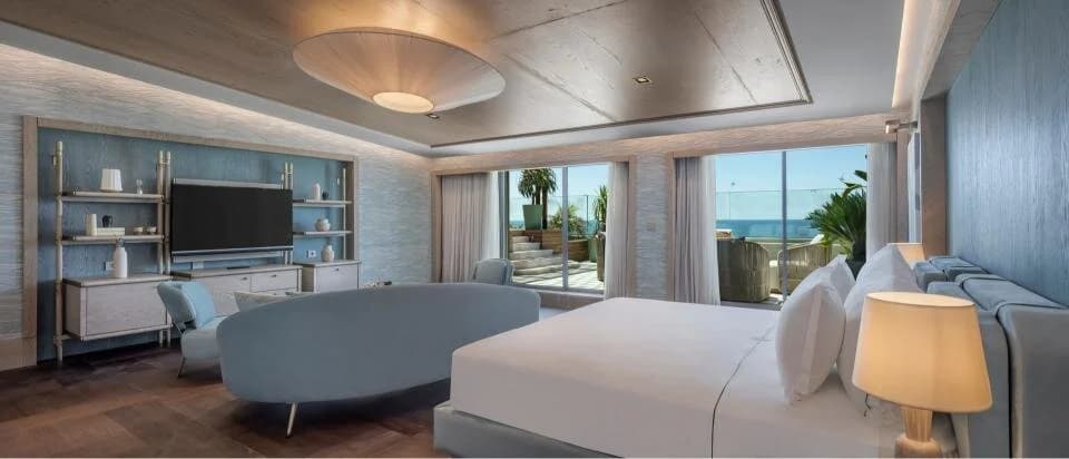 Grand Roof Top Suite 1