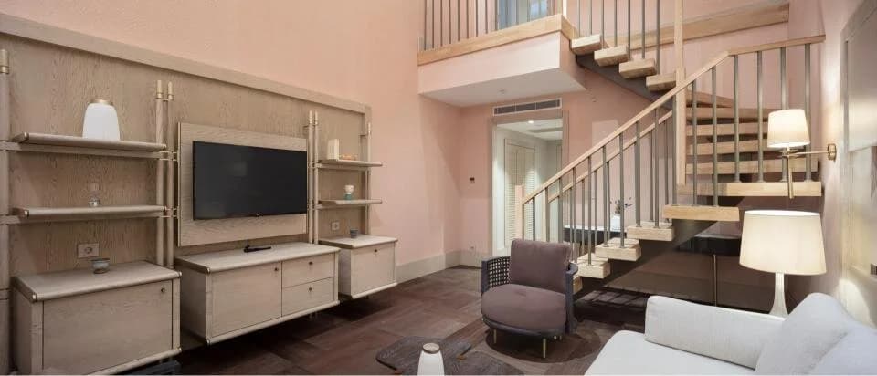 Grand Roof Top Suite 2