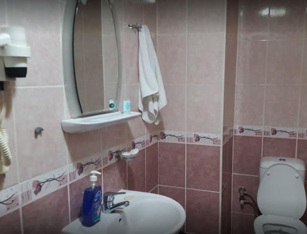 Standart Üç Kişilik Oda (1 Double+ 1 Single Yatak) 4