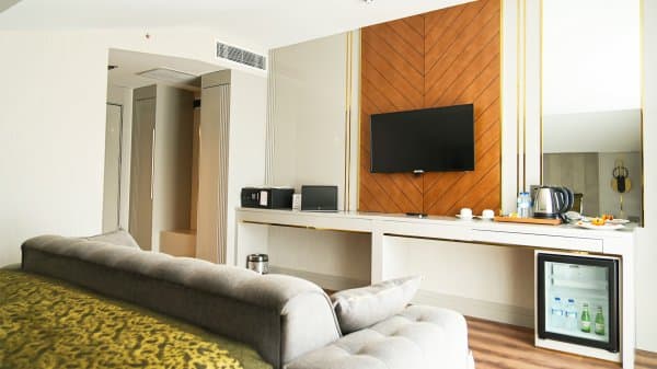 PENTHOUSE FAMILY DELUXE ROOM 3