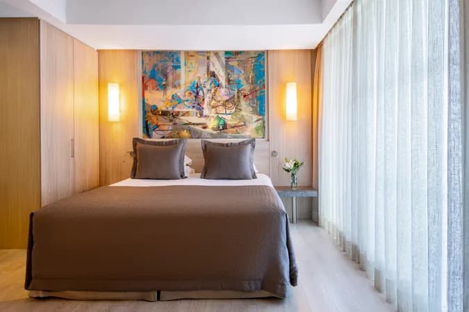 Superior Şehir Manzaralı Balonlu Oda 3