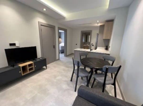 Grand Deluxe Suite 3