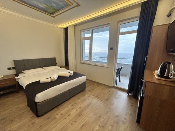 Deluxe Oda Balkonlu Deniz Manzaralı  1