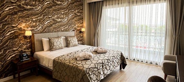 Superior Deniz Manzaralı Oda 1