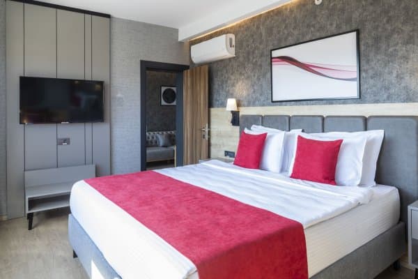 Standart Oda Kara Manzaralı 1