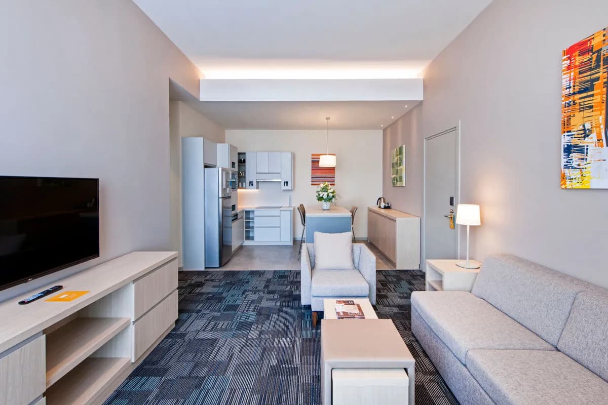 One Bedroom Suite Twin Sea View 2