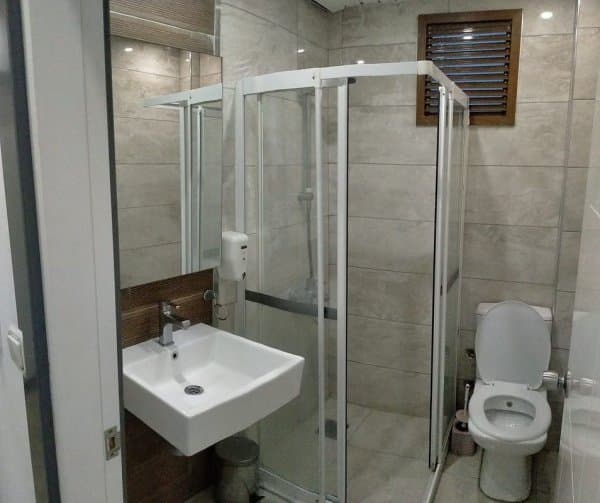 Standart 3 TEK YATAKLI ODA 4