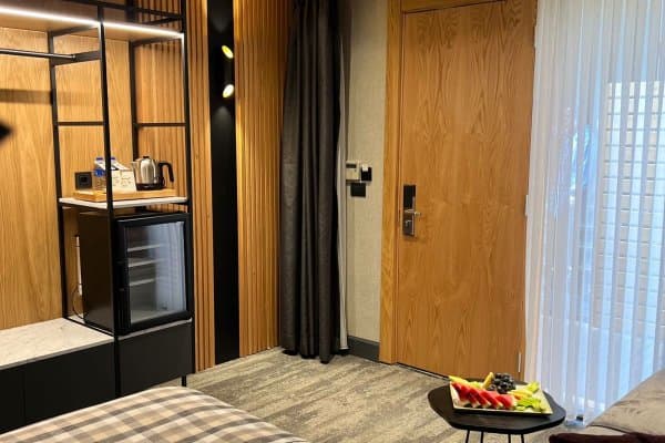 Garden Room Twin Bed 3